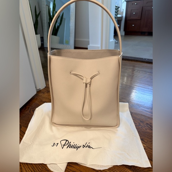 3.1 Phillip Lim Handbags - 3.1 Phillip Lim Large Soleil Leather Bucket Bag